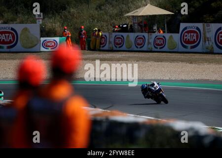 Estoril, Portugal. Mai 2021. Der Franzose Christophe Ponsson von Alstare Yamaha tritt am 30. Mai 2021 beim Superpole-Rennen der FIM Superbike-Weltmeisterschaft Estoril auf dem Circuito Estoril in Cascais, Portugal, an. Quelle: Pedro Fiuza/ZUMA Wire/Alamy Live News Stockfoto