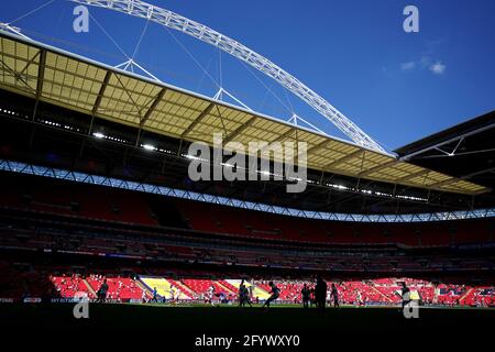 Gesamtansicht des Stadions vor dem Start während des Play-off-Finalmatches der Sky Bet League One im Wembley Stadium, London. Bilddatum: Sonntag, 30. Mai 2021. Stockfoto