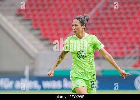 Köln, Deutschland. Mai 2021. Sara Doorsoun (23 VfL Wolfsburg) im Einsatz beim DFB Women Cup Final zwischen Eintracht Frankfurt und VfL Wolfsburg im RheinEnergieStadion in Köln. Kredit: SPP Sport Pressefoto. /Alamy Live News Stockfoto