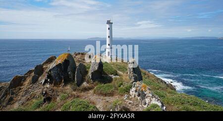 Leuchtturm an der Küste Galiciens in Spanien, Atlantik, Cabo Home, Provinz Pontevedra, Cangas Stockfoto