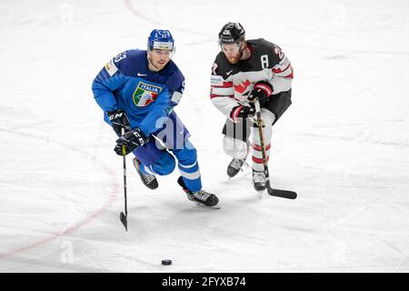 Arena Riga, Riga, Lettland, 30. Mai 2021, Trivellato (Italien) Brown (Kanada) während der Weltmeisterschaft 2021 - Italien gegen Kanada, Eishockey - Foto Andrea Re / LM Stockfoto