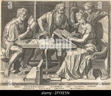 Arithmetik (Arithmetik); die sieben liberalen Künste (artes liberales). Arithmetik sitzt am Tisch in einem Büro und schreibt eine Rechnung. Drei Angestellte von ihr zählen Geld, überprüfen die Bücher und schreiben auch Rechnungen. Der Zoom des Kleides der Arithmetik ist mit Zahlen verziert. Stockfoto
