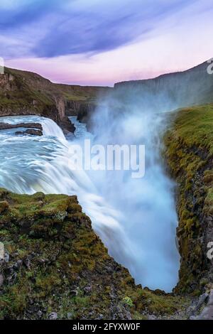 Einer der berühmtesten Wasserfälle Islands: Gullfoss Stockfoto