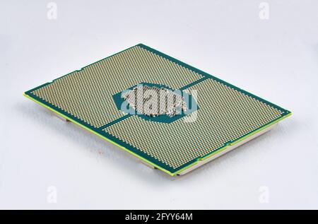 Computer-CPU-Prozessor mit Pinverbindungen und Komponenten Stockfoto