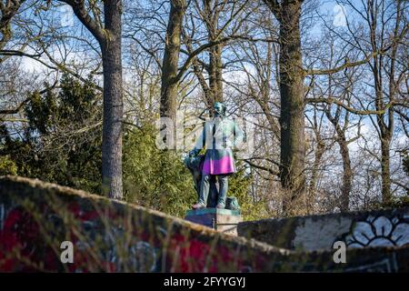 Statue von Friedrich Ludwig Jahn im Park zerstört berlin Stockfoto