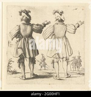 Zweimal der gleiche Soldat mit großem gespaltenen Hut und erhobenem Arm, auf dem Rücken zu sehen; Varie Figure di Jacopo Callot; verschiedene Figuren. Ein Soldat mit einem langen Mantel und einem zersplitterten Hut auf dem Kopf, der rechte Arm angehoben, die linke Hand in der Seite, auf dem Rücken gesehen, zweimal abgebildet: Rechts als Strichfigur, links mehr mit Schatten gearbeitet. Im Hintergrund drei Figuren, zwei mit Hellebarde. Dieser Druck ist Teil einer Serie von 16 Drucken (15 nach Lieure; 17 bzw. 16 inkl. Titelbild) mit Männern und Frauen in verschiedenen Haltungen. Diese Abzüge können als Zeichenbeispiele gedacht worden sein. Stockfoto