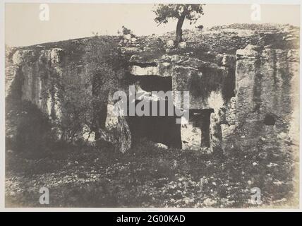 Grafplaats (Grot) in Het Dal van Josafat Te Jeruzalem; Jerusalem, Josaphat Valley. Grabhöhle. Plaat Uit Boek Auguste Salzmann, Jerusalem. Epochen Judaisch, Römisch, Christlich, Arabisch ... Stockfoto