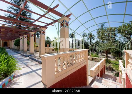 JARDIN FONTANA ROSA IN MENTON (06) ALPES MARITIMES. FRANKREICH Stockfoto