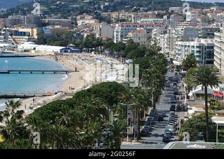 FRANKREICH. ALPES-MARITIMES (06) FRANZÖSISCHE RIVIERA. CANNES. CROISETTE BOULEVARD Stockfoto