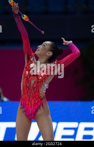 Pesaro, Italien. Mai 2021. Der japanische Chisaki Oiwa während der FIG Rhythmic Gymnastics World Cup 2021, Individuals Qualificatins All-Around Clubs in der Vitrifrigo Arena in Pesaro, Italien, 29. Mai 2021. Kredit: Enrico Calderoni/AFLO SPORT/Alamy Live Nachrichten Stockfoto