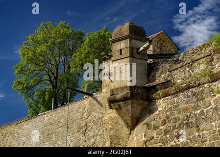 Befestigung von Vauban, die die Stadt Mont-Louis (Pyrenäen Orientales, Ozitanien, Frankreich) Stockfoto