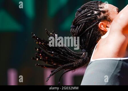 Paris, Frankreich. Mai 2021. Heather Watson von GBR ist beim French Open Grand Slam Tennisturnier 2021 in Roland Garros, Paris, Frankreich, in Aktion. Frank Molter/Alamy Live Nachrichten Stockfoto