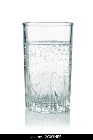 Ein Glas Sekt, isoliert auf Weiß. Stockfoto