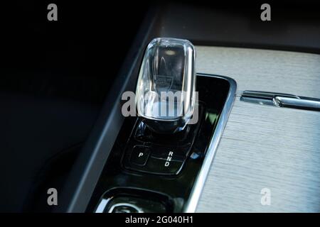 Volvo S60 ist ein von Volvo von 2000 bis heute produziertes Auto. Es hat ein luxuriöses Innendesign. Stockfoto