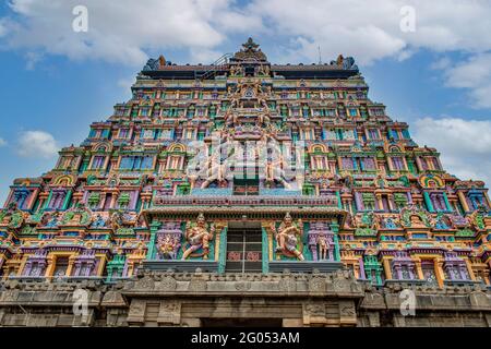 Osten Gopuram, Thillai Nataraja Tempel, Chidambaram, Tamil Nadu, Indien Stockfoto