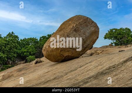 Krishnas Butterball, Mamallapuram, Tamil Nadu, Indien Stockfoto