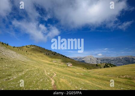 Ensija-Gebirge von der Ensija-Hütte aus gesehen (Berguedà, Katalonien, Spanien, Pyrenäen) Stockfoto