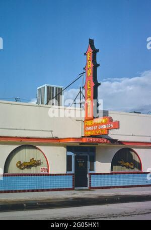 70er Jahre Amerika - Far East Food Schild, Bakersfield, Kalifornien 1978 Stockfoto