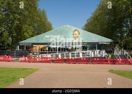 Das bald eröffnete Van Gogh Alive immersive, multisensorische Erlebnis in Kensington Gardens, Kensington, London, W8, England, GROSSBRITANNIEN Stockfoto