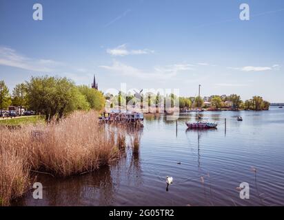 Blick über den Hafen in Werder an der Havel Stockfoto