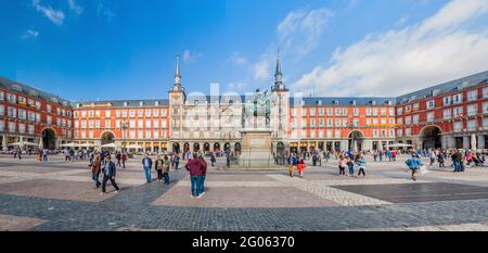 MADRID, SPANIEN - 21. OKTOBER 2017: Plaza Mayor in Madrid. Stockfoto