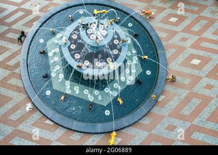 Luftaufnahme des Hundebrunnens im Berczy Park, Toronto, Kanada Stockfoto