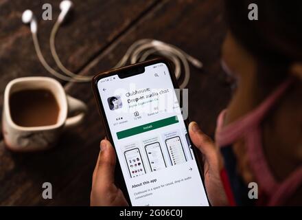 Tehatta, Indien. Mai 2021. In diesem Foto Illustration zeigt Clubhouse Android App, die jetzt für Android-Nutzer in Indien zum Download verfügbar ist. Die Social Audio Sharing App ist jetzt für Nutzer weltweit im Google Play Store sichtbar. Es unterstützt die Android 8.0-Version. Dieses Foto wurde in Tehatta, Westbengalen, aufgenommen. (Foto von Pacific Press/Sipa USA) Quelle: SIPA USA/Alamy Live News Stockfoto