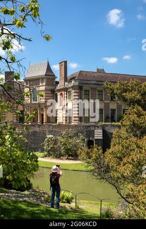 Eltham Palace and Gardens, London, Großbritannien Stockfoto