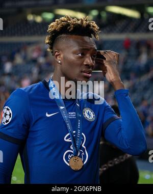 Ryal Quay, Großbritannien. Mai 2021. Tammy Abraham von Chelsea nach dem UEFA Champions League-Finale zwischen Manchester City und Chelsea beim Est‡dio do Drag‹o, Porto, Portugal, am 29. Mai 2021. Foto von Andy Rowland. Quelle: Prime Media Images/Alamy Live News Stockfoto