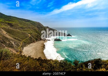 Panoramablick über die Küste bei Big Sur, Kalifornien Stockfoto