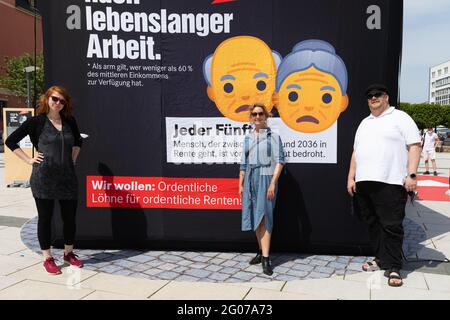 Antonia Mertsching, Caren Lay, Mirko Schultze, Gerechtigkeits-Tour vor Ort in Bautzen - die Fraktion die linke im Landtag und die sächsischen Abordnungen Stockfoto