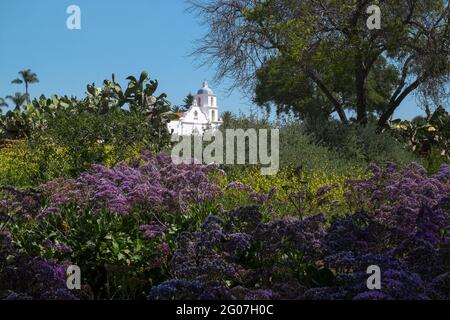 Misión San Luis Rey, eine spanische Kolonialmission aus dem 18. Jahrhundert in Oceanside, Kalifornien, USA Stockfoto