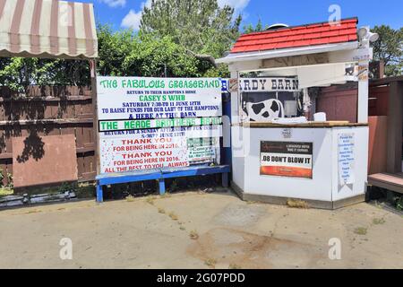 Die Boardy Barn Bar Hampton Bays Long Island New York Stockfoto