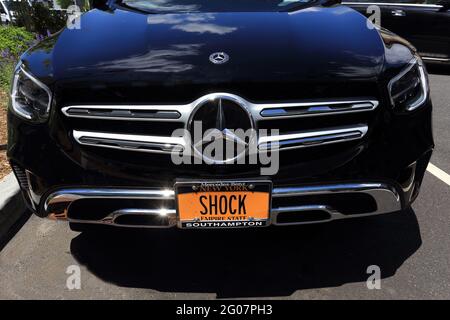 Mercedes Benz mit Vanity-Nummernschild Westhampton Long Island New York Stockfoto