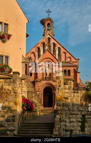 FRANKREICH, HAUT-RHIN (68), EGUISHEIM, KAPELLE SAINT-LEON IX Stockfoto