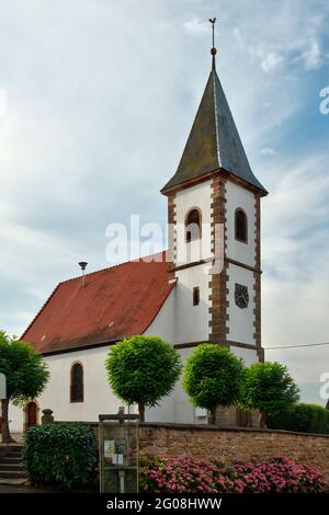 FRANKREICH, BAS-RHIN (67), OUTRE-FORET, HOFFEN, REFORMIERTE EVANGELISCHE KIRCHE Stockfoto