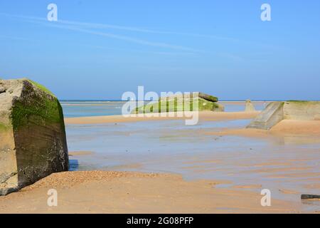 Frankreich, Aquitaine, Cap Ferret, diese driftenden Bunker, Reste der Atlantikmauer, werden graduell unter dem Einfluss von Gezeiten und Stürmen untergetaucht. Stockfoto