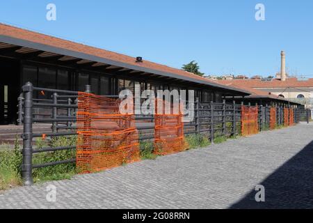 AUSSENANSICHT EINES PAVILLONS DES EHEMALIGEN SCHLACHTHOFS, IN DEM TIERE GESCHLACHTET WURDEN Stockfoto