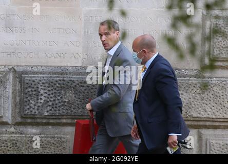 London, England, Großbritannien. Juni 2021. Der britische Außenminister und erste Außenminister, DOMINIC RAAB, wird beim Außenministerium und beim Commonwealth-Amt ankommen. Kredit: Tayfun Salci/ZUMA Wire/Alamy Live Nachrichten Stockfoto