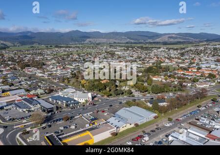 LEVIN, NEUSEELAND - 26. Mai 2021: Luftaufnahmen von Levin, einer kleinen Stadt in der Region Horowhenua in Neuseeland Stockfoto