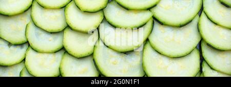 Frischer roher Zucchini Zucchini-Zucchini-Zucchini-Hintergrund Stockfoto