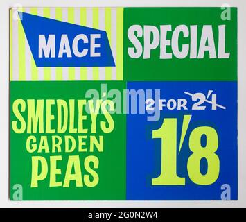 Etikett zur Anzeige der Verkaufspreise in den 1970er Jahren - Smedleys Garden Peas Stockfoto