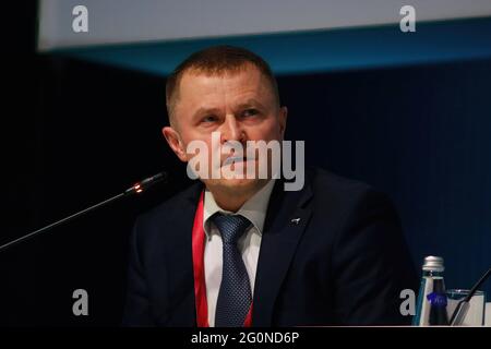 Saint Petersburg, Russia. 02nd June, 2021. Speaker Alexander Kalinin, President, All-Russian Non-Governmental Organization of Small and Medium-Sized Businesses OPORA RUSSIA at the St. Petersburg International Economic Forum, The SME Forum on "Digital Services for Businesses". Credit: SOPA Images Limited/Alamy Live News Stockfoto