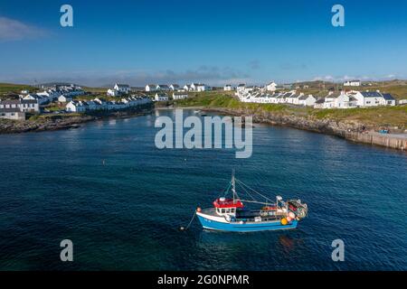 Luftaufnahme des Dorfes Portnahaven auf Rhinns of Islay auf Islay , Inner Hebrides, Schottland Großbritannien Stockfoto