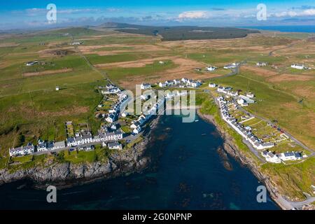 Luftaufnahme des Dorfes Portnahaven auf Rhinns of Islay auf Islay , Inner Hebrides, Schottland Großbritannien Stockfoto