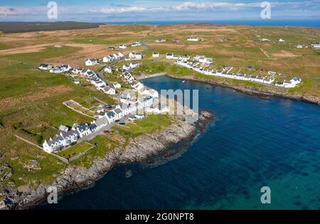 Luftaufnahme des Dorfes Portnahaven auf Rhinns of Islay auf Islay , Inner Hebrides, Schottland Großbritannien Stockfoto