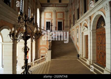 Treppe im Innenhof des Alcazar von Toledo, Spanien Stockfoto