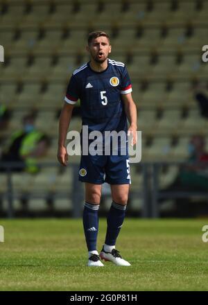 Dumbarton, Schottland .UK 2. Juni 21 Freundschaftliches Spiel.Schottland U-21 gegen Northern Irel und U-21 C&G Systems Stadium, Dumbarton. Robbie Deas Scotland U-21 Credit: eric mccowat/Alamy Live News Stockfoto