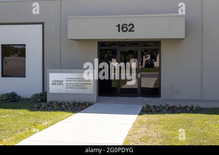 Ottawa, Ontario, Kanada - 31. Mai 2021: Das Büro der Canadian Produce Marketing Association (CPMA) bei 162 Cleopatra Drive. Stockfoto