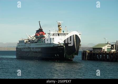 Caledonian MacBraynes Passagierfähre 'Isle of Mull' nähert sich dem Anlegesteg in Craignure, Isle of Mull, Schottland Stockfoto